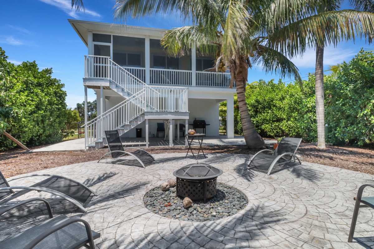 A fire pit behind this Bonita Springs home that's for sale.
