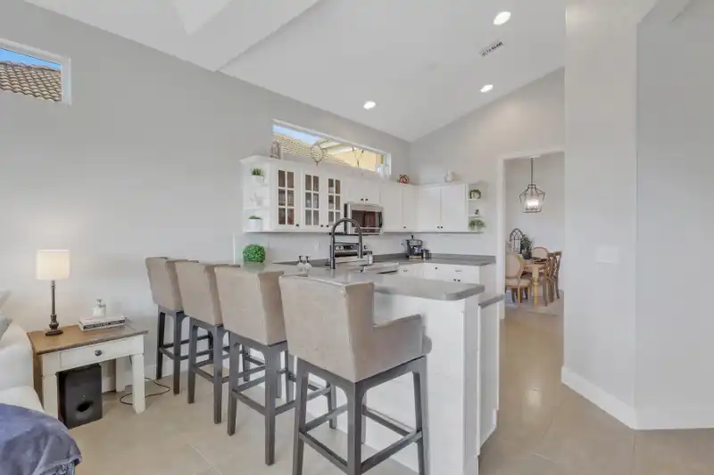 Breakfast bar at 15464 Cortona Way