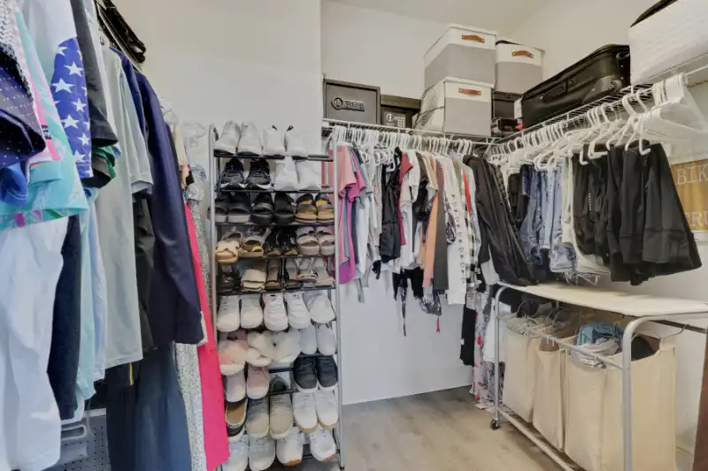 Walk In Closet at 15464 Cortona Way